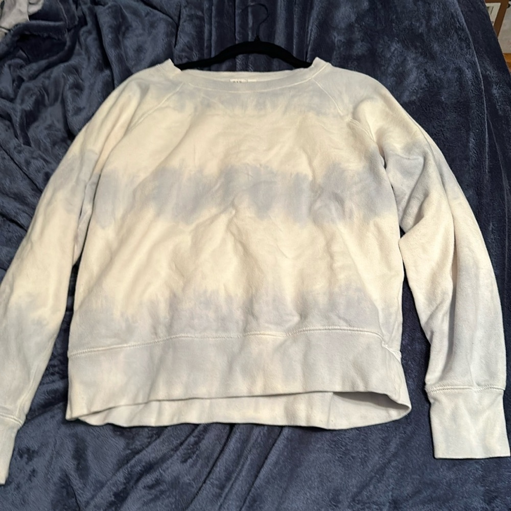 Gap Sky Blue crewneck sweater